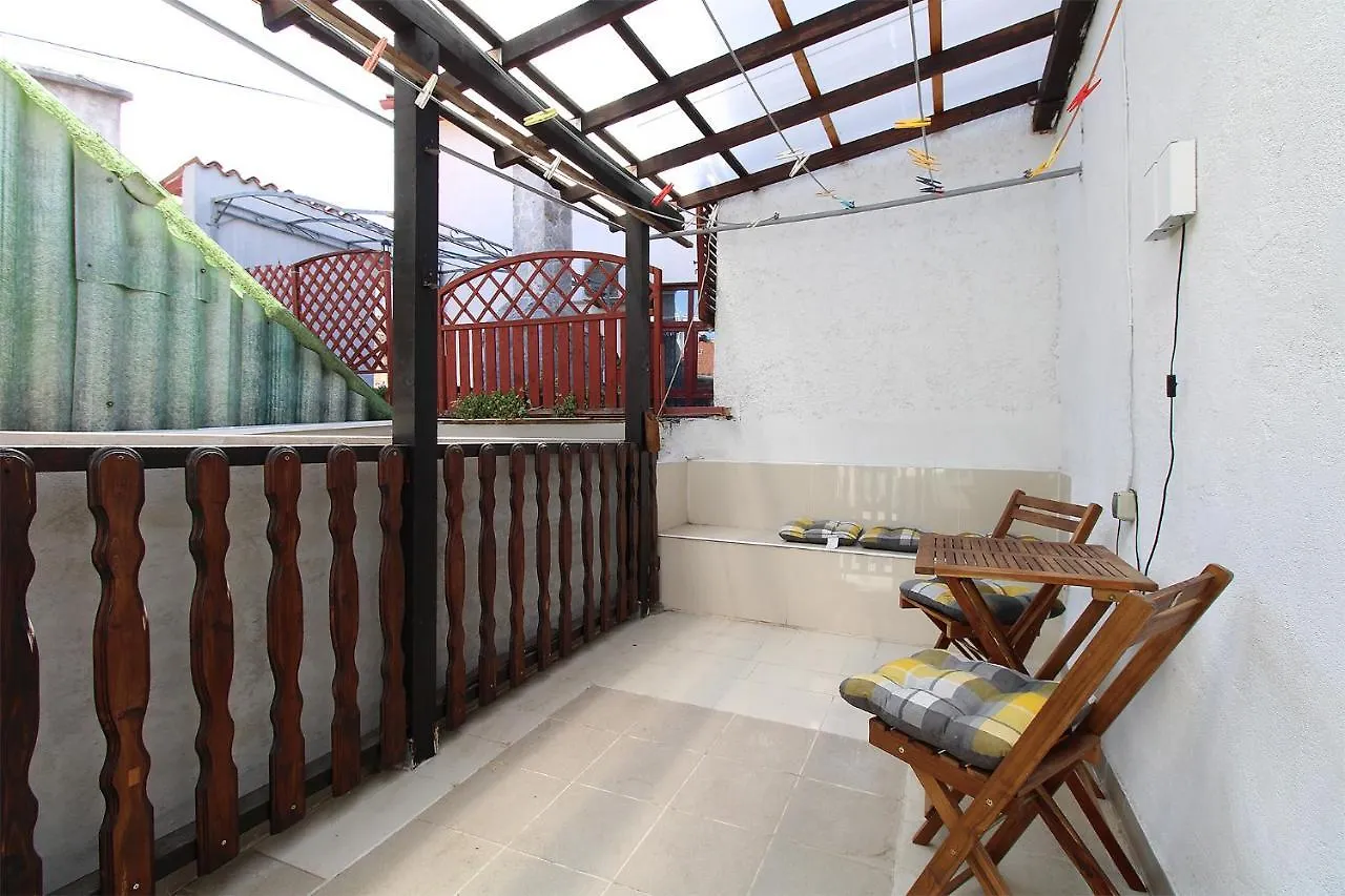 Apartment Besima 2178 Pula